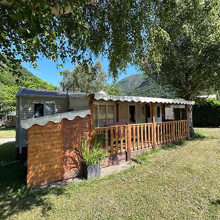 Camping Happy Pyrenees Saligos Exterior photo
