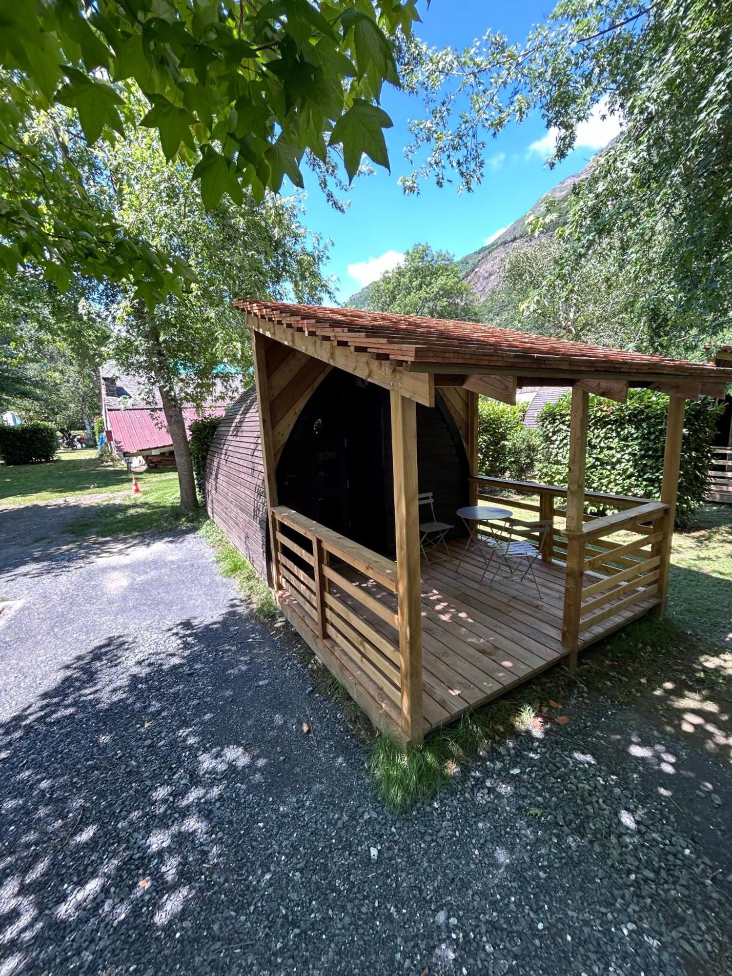 Camping Happy Pyrenees Saligos Exterior photo